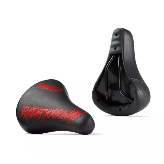 Dartmoor Streetfighter – Saddle With Rails (Red) | Katmar.cz