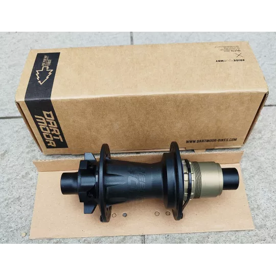 Dartmoor REEL Pro BOOST XD Cassette 148x12 - zadní černý 32D | Katmar.cz
