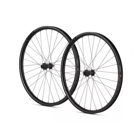 Dartmoor Raven 29 Carbon – Laced Wheel | Katmar.cz