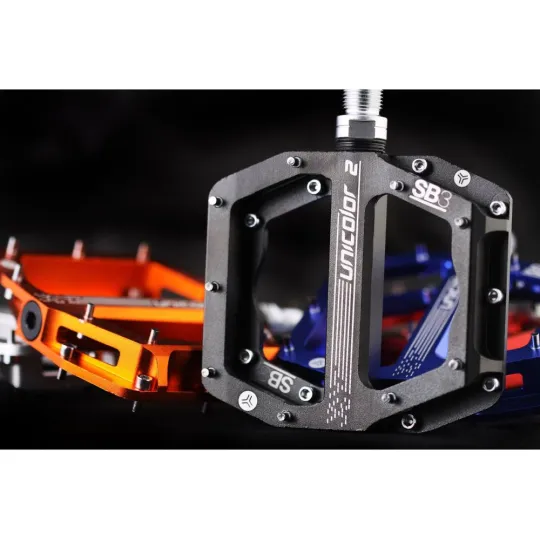 SB3 Unicolor 2 - CNC pedály se super výbavou za opravdu příznivou cenu