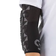 Chrániče loktů Seryt Flow Elbow Arlecchino Grey Black (černošedé) | Katmar.cz