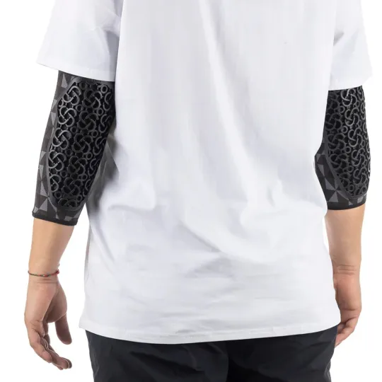 Chrániče loktů Seryt Flow Elbow Arlecchino Grey Black (černošedé) | Katmar.cz