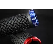 SB3 Shark Lock-On gripy 31,2 mm | Katmar.cz