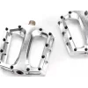 Dartmoor THUNDER Alu CNC – Bike Pedals (Silver) | Katmar.cz