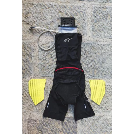 Alpinestars - ochranné kraťasy s hydratací | Katmar.cz