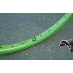 Brave Big Foot ráfek 24" Kawasaki zelená 36 děr - Limitovaná edice