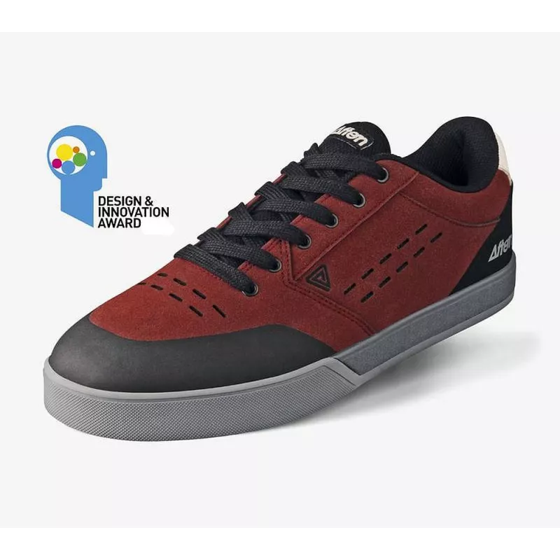 Afton KEEGAN Black / Maroon