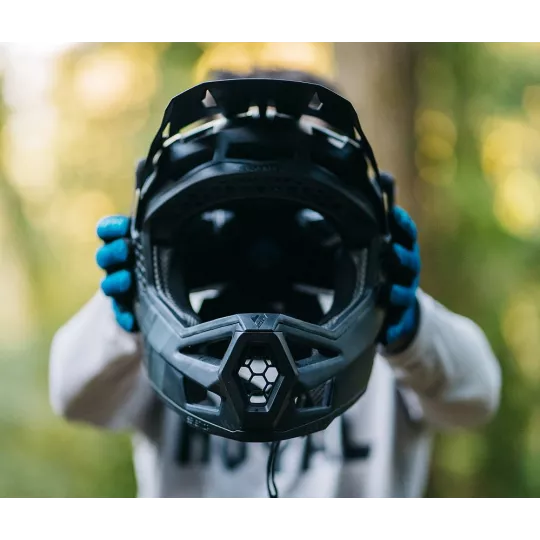 7idp - SEVEN helmet Project 23 Black (55) size XS