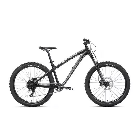 Dartmoor Hornet – gravity hardtail kolo | Katmar.cz