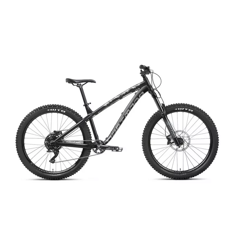 Dartmoor Hornet – gravity hardtail kolo | Katmar.cz