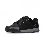 RC Livewire Men Black