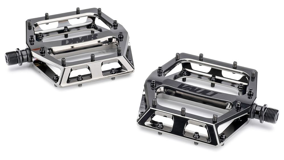 DMR Bikes Vault pedály Black Chrome Edition - tmavý chrom