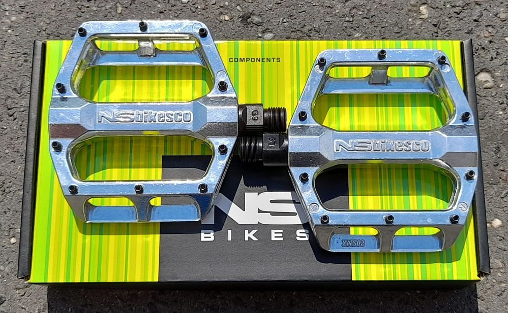 NS Bikes Aerial STD pedals LB Silver
