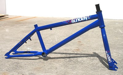 Sunday Wave 2 frame 21"